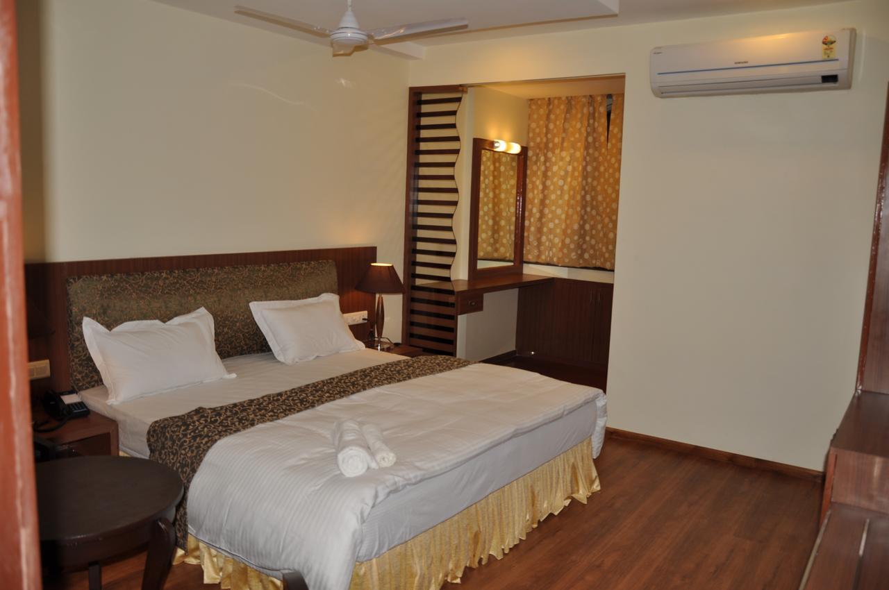 Hotel The Uday Regency Kota  Exterior photo